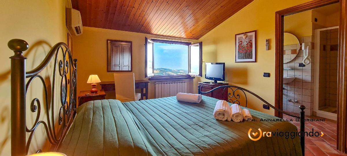 Locanda Del Castello Frontone Экстерьер фото